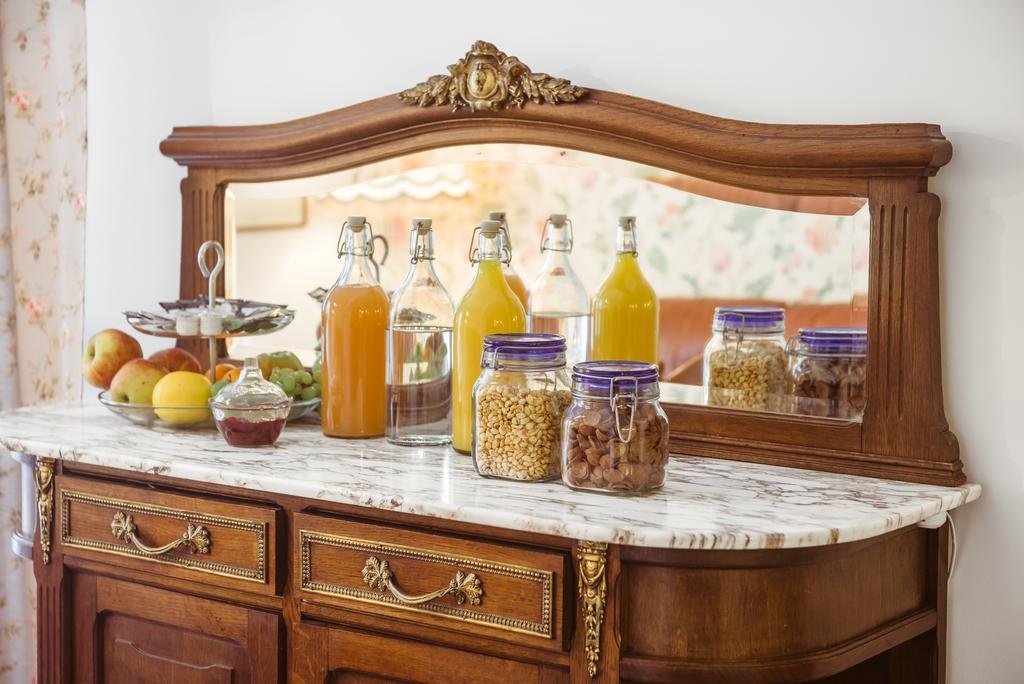 The Secret Garden Boutique B&B Βίλνιους Εξωτερικό φωτογραφία