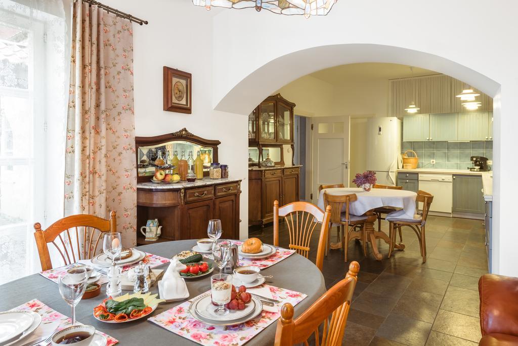 The Secret Garden Boutique B&B Βίλνιους Εξωτερικό φωτογραφία