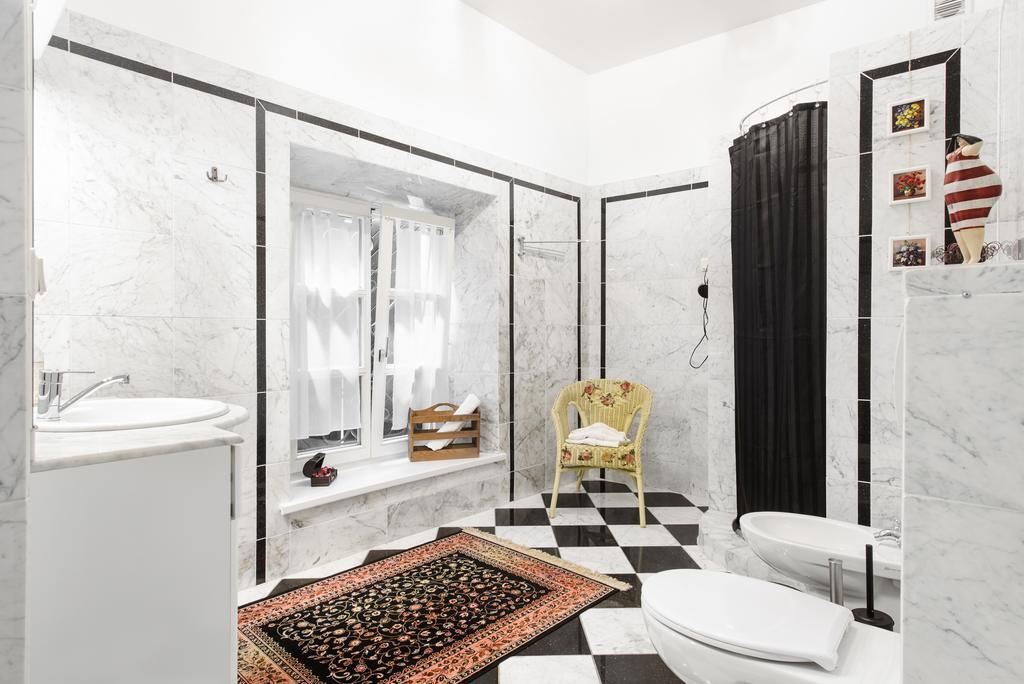 The Secret Garden Boutique B&B Βίλνιους Δωμάτιο φωτογραφία