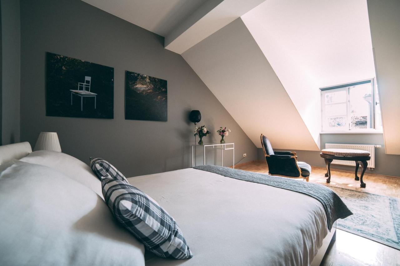 The Secret Garden Boutique B&B Βίλνιους Εξωτερικό φωτογραφία