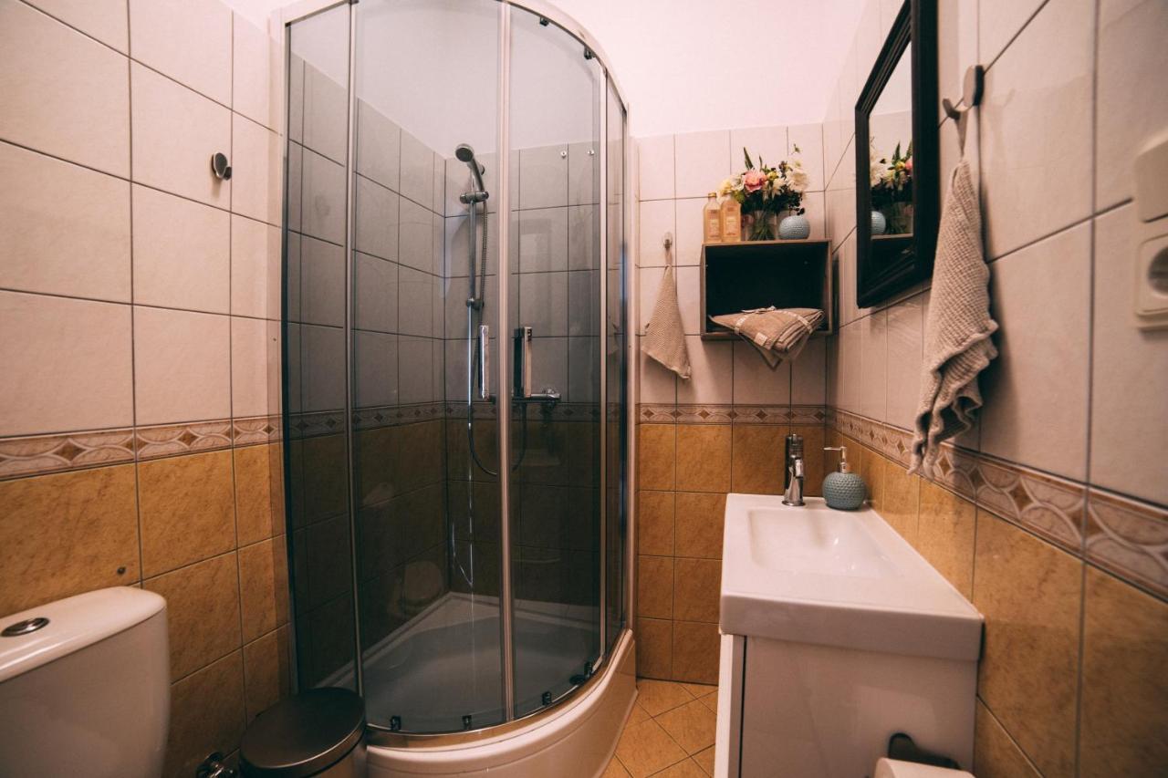 The Secret Garden Boutique B&B Βίλνιους Εξωτερικό φωτογραφία